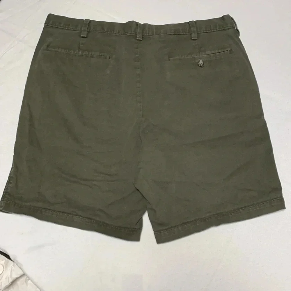 BANANA REPUBLIC Men’s Aiden Shorts, great condition.